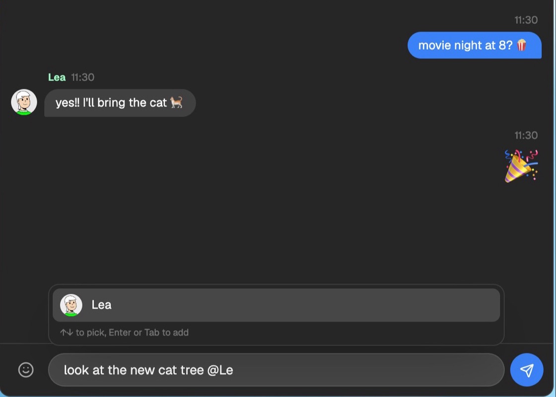 Typing "@Le" in the chat lists Lea to pick